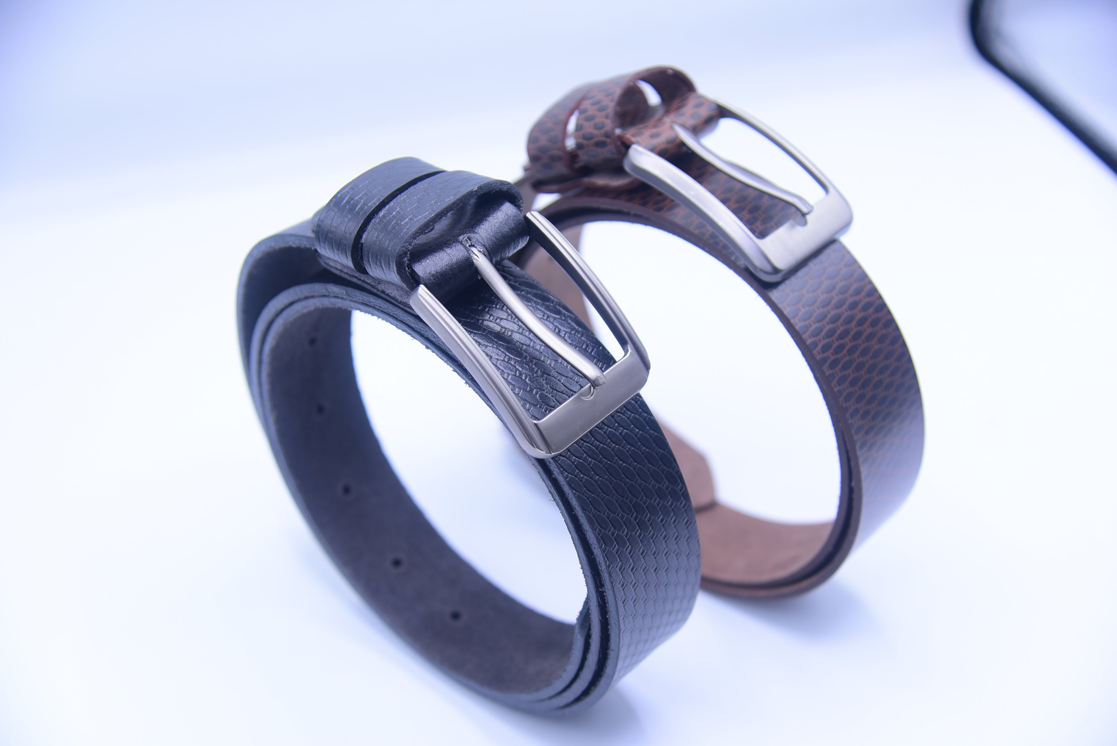 Luxury Snake-Pattern Full-Grain Leather Belt